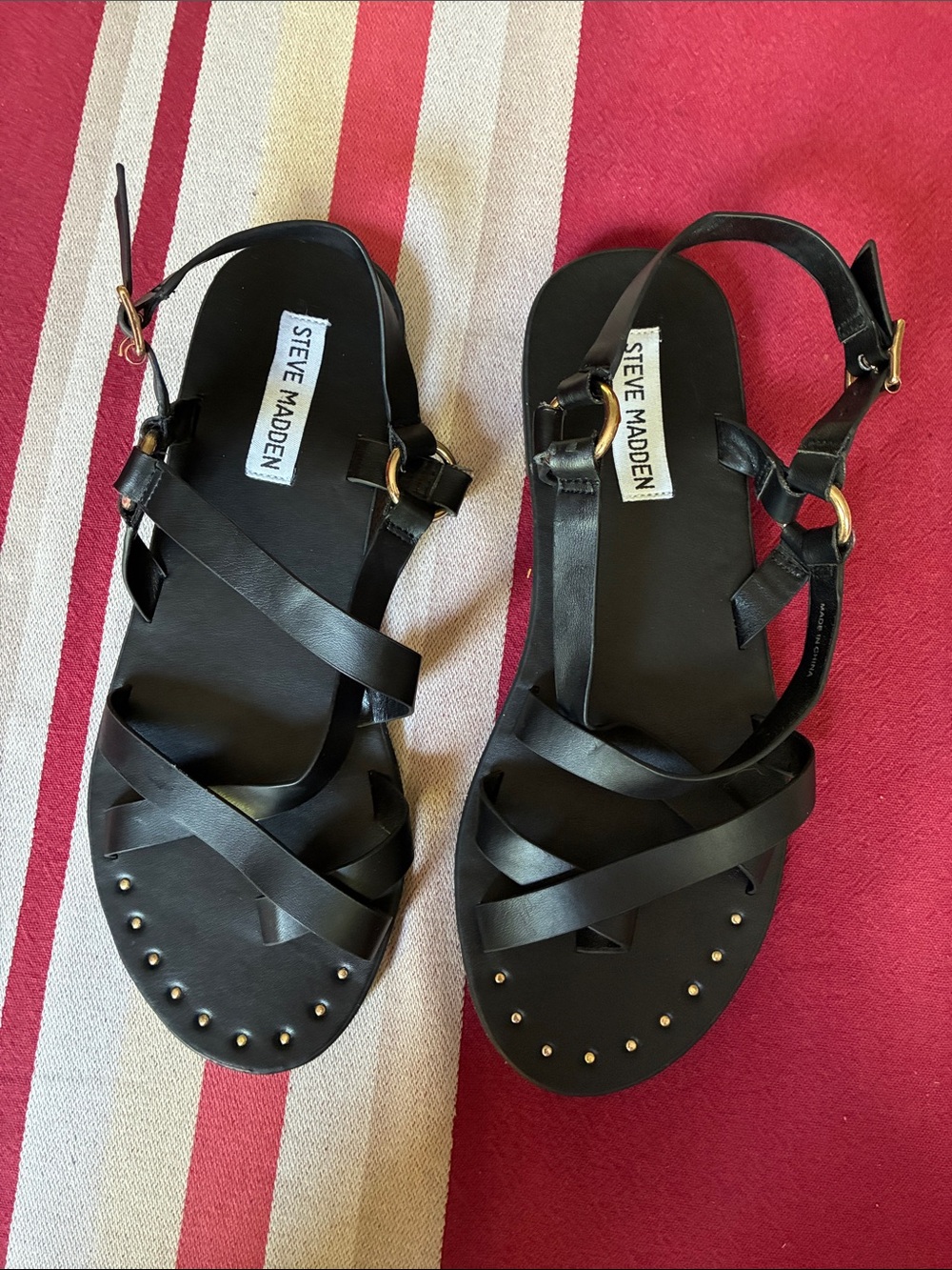 Steve Madden Kriista Roman Style black sandals size 8